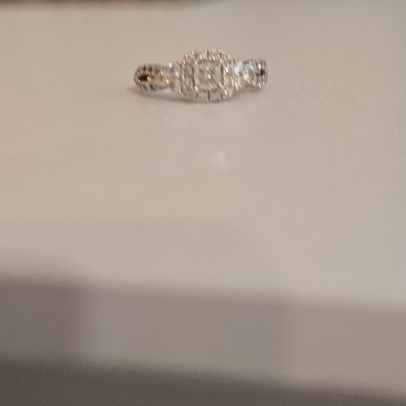 💍 Leo Diamond Engagement Ring – 14K White Gold – Certified by GSI 💍 - Picture 4 of 7